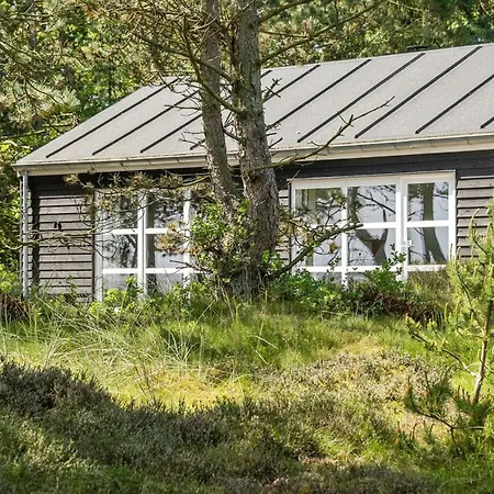 Svanborg - 3-7km From The Sea By Interhome *